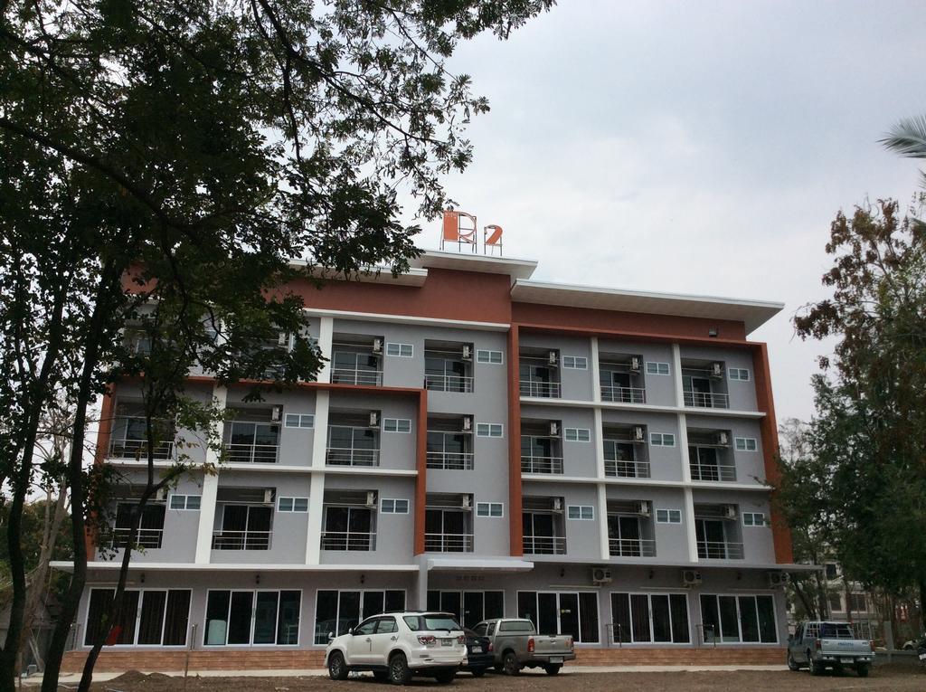 R2 Apartment Service Nakhon Ratchasima Room photo