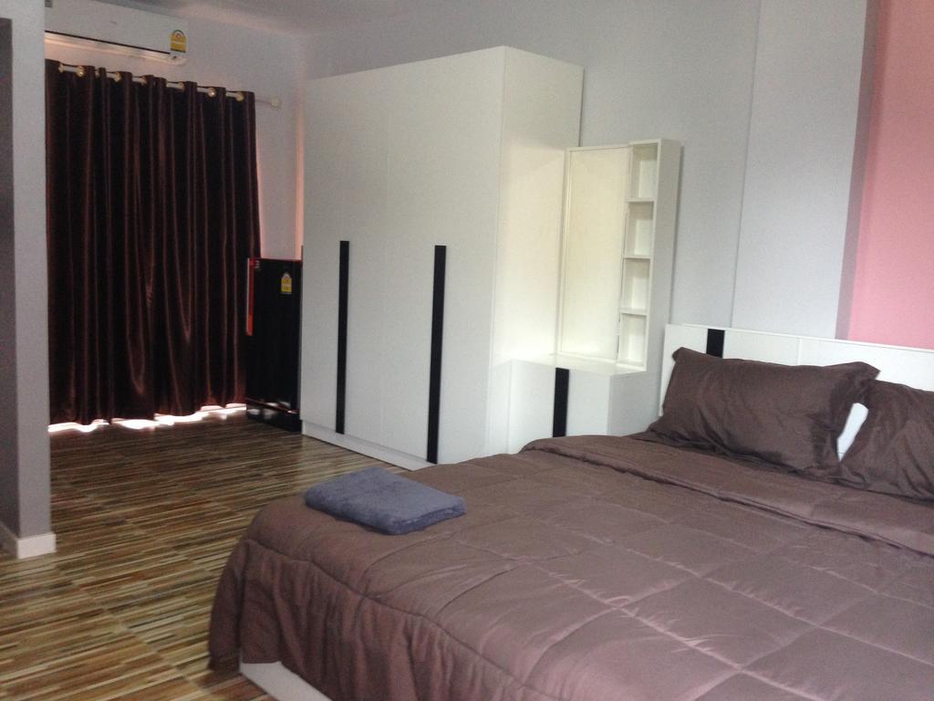 R2 Apartment Service Nakhon Ratchasima Room photo