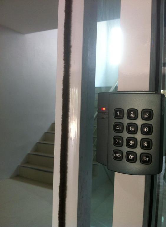 R2 Apartment Service Nakhon Ratchasima Room photo