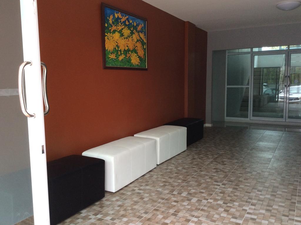 R2 Apartment Service Nakhon Ratchasima Room photo