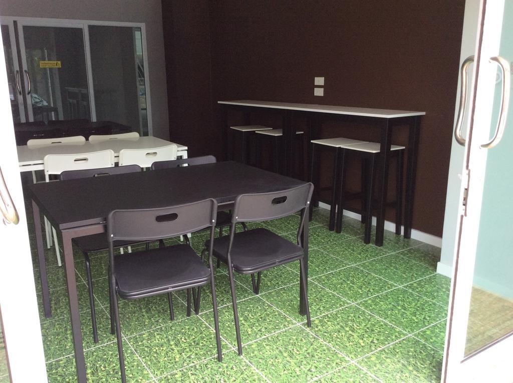 R2 Apartment Service Nakhon Ratchasima Room photo