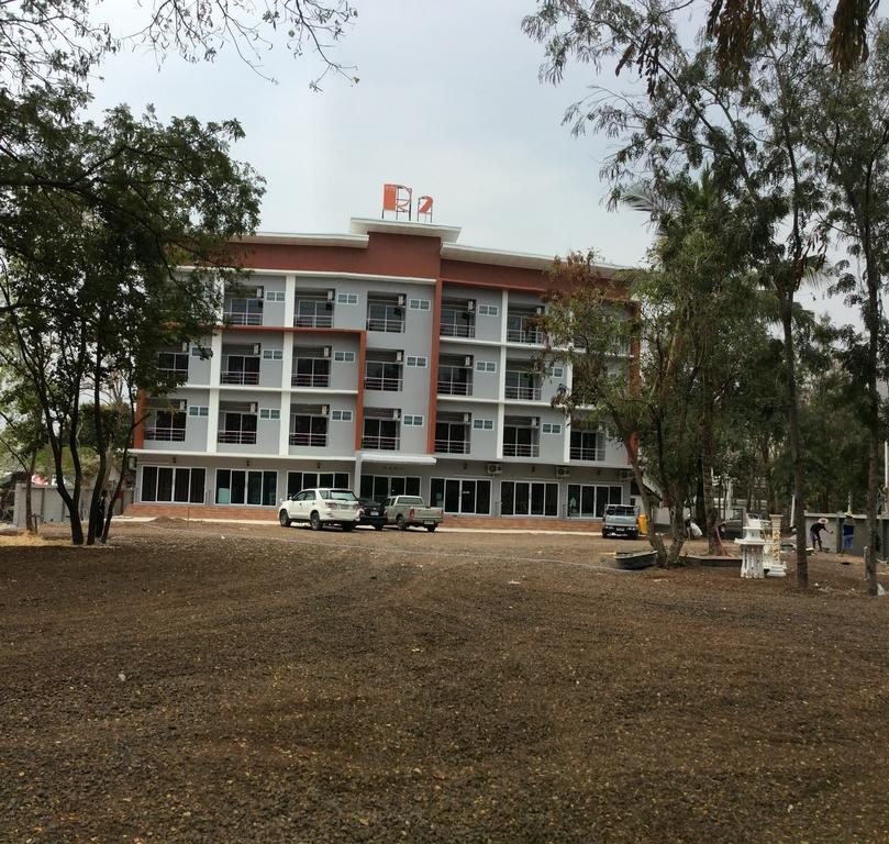 R2 Apartment Service Nakhon Ratchasima Room photo